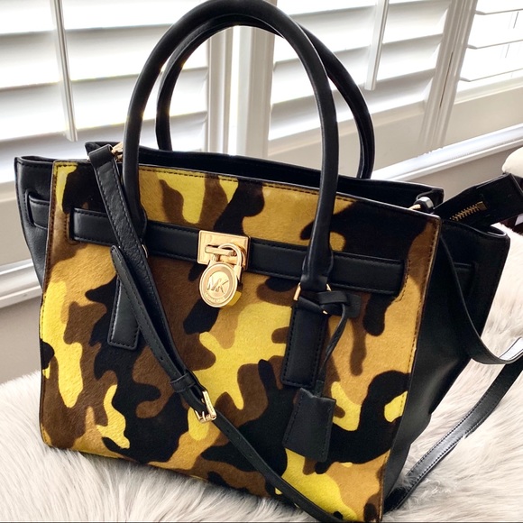 MICHAEL Michael Kors Handbags - Michael Kors Hamilton Camo Traveler Bag